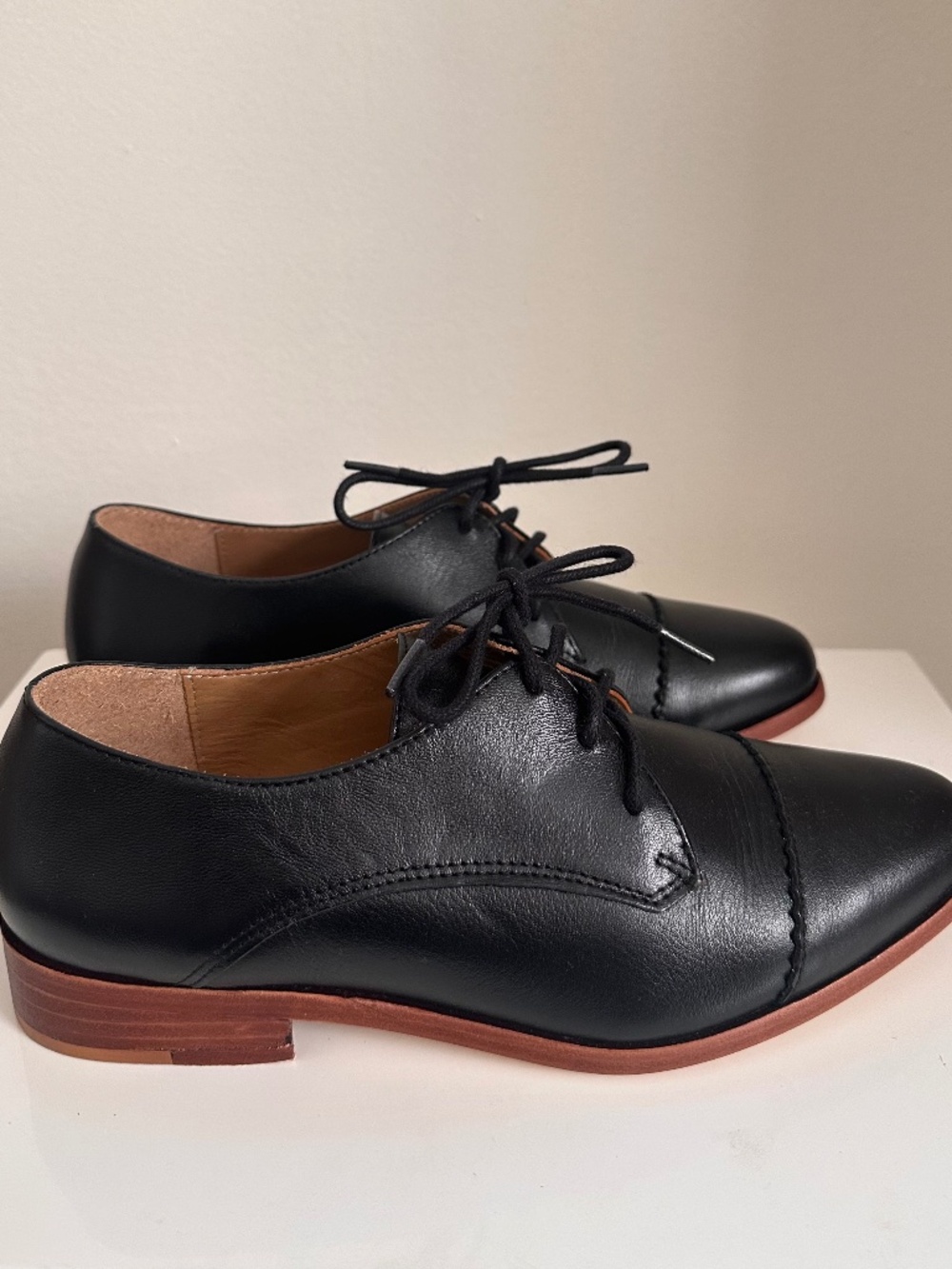 Nisolo Emilia Cap Toe Oxford